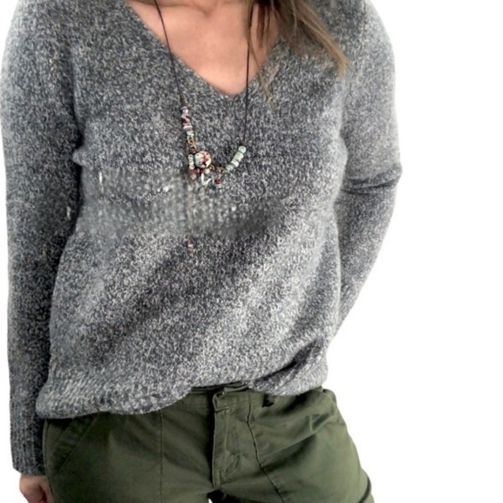 Tahari Gray Marled V Neck Ribbed Trim Nubby Knit Sweater Size XL
